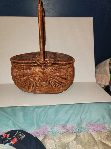 3 Wicker Baskets Cover