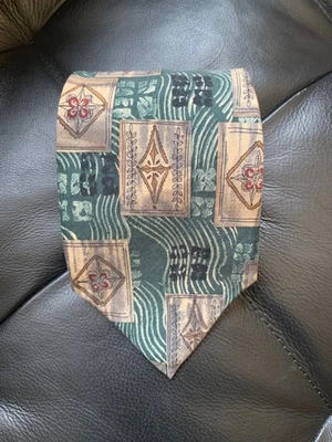 Corbata de seda para hombre Geoffrey Beene verde/bronceado 3,75"x56,5" hecha en EE. UU. Foto 1 de 4