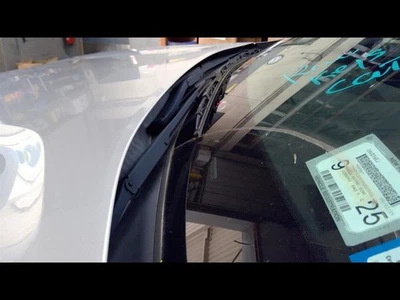 Brazo limpiaparabrisas izquierdo SANTA FE SWB 2019-2020 146486 Foto 1 de 4