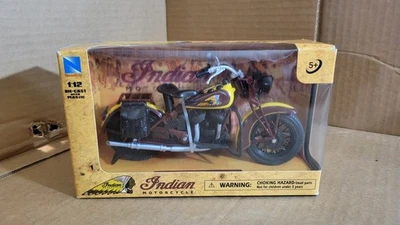NEWRAY 1:12 1934 INDIAN SPORT SCOUT MOTOCICLETA DIECAST CLÁSICA --NUEVA en caja-- Foto 1 de 4