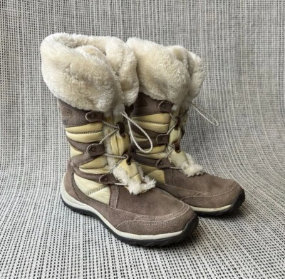 Khombu Womens Size 8 Beige And Brown Leather Winter Boots Fur Lined Cinch Laces - Image 1 of 4