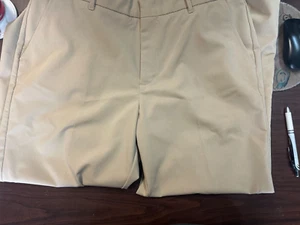 IZOD Khaki Boys Pants Size Husky 20 PRE OWNED - Picture 1 of 5