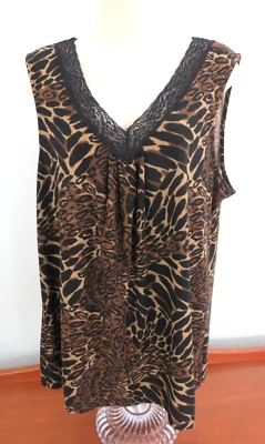 Prendas para dormir pulóver sin mangas con estampado de animales marrón George para mujer talla grande Foto 1 de 4