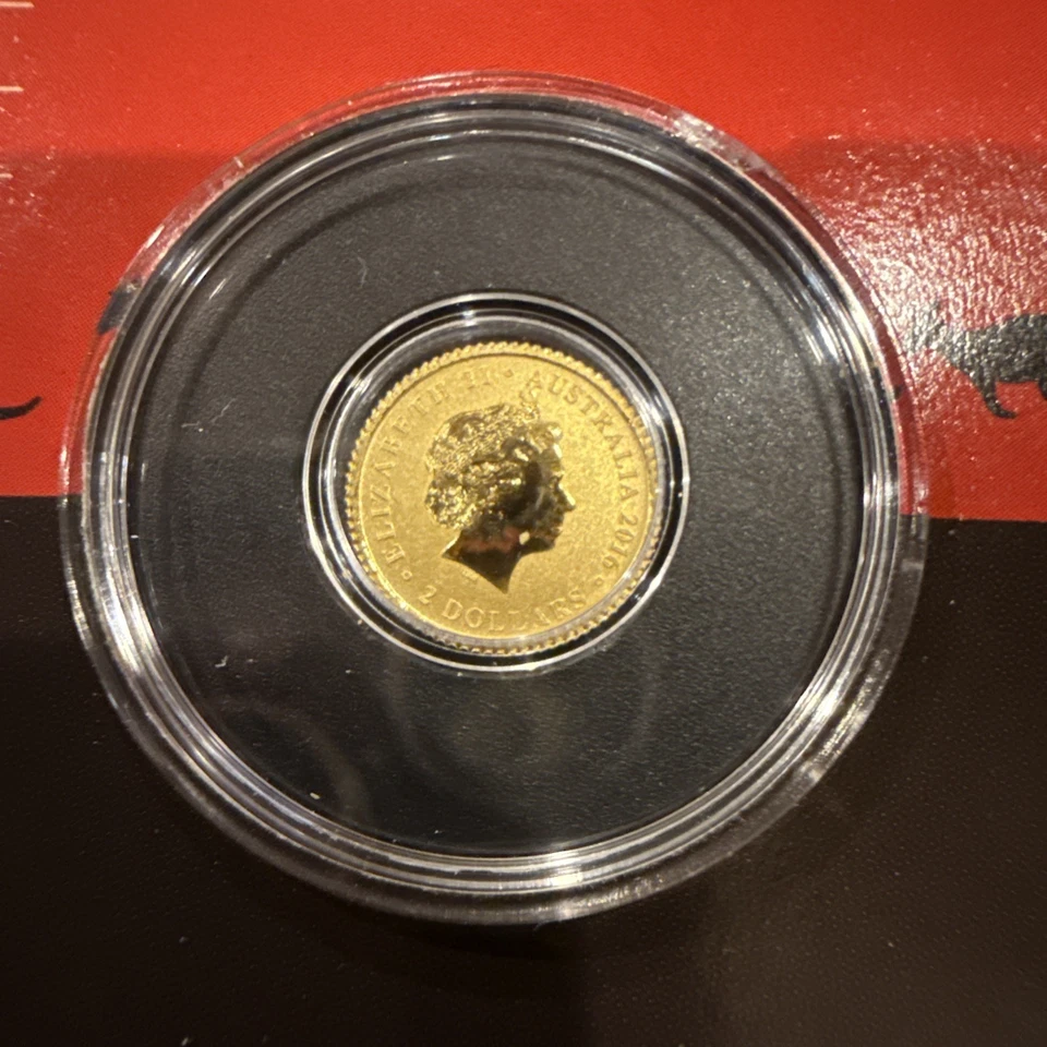 2017 Australian Gold Kangaroo Miniature $2 Gold Coin in Card - 0.5 g .9999 fine - Image 1 of 4