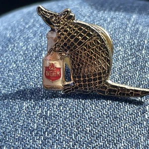Armadillo Drinking Beer Lapel Pin - Vintage 80’s or 90’s Hat Pin Texas - Picture 1 of 3