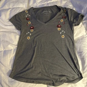 AERO FLORAL SHIRT GREY WOMENS SIZE extra SMALL seriously soft - Picture 1 of 11