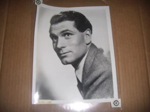 Vintage Studio Foto "Laurence Olivier" Portrait Foto 1938 ? EX Targets  - Bild 1 von 2