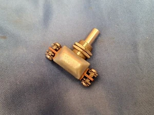 DAMILER REAR COMPARTMENT ROOF LIGHT SWITCH FITS DS420 (EARLY) C31097 - Picture 1 of 4