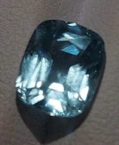 100% natural aquamarine gemstone - faceted natural blue Beryl 2.60 CTS - Picture 1 of 10