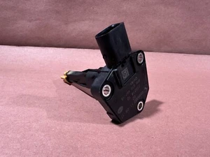 BMW F48 X1 F39 G05 G06 G07 I12 2.0L B46 Engine Oil Level Sensor OEM 101K Miles - Picture 1 of 7