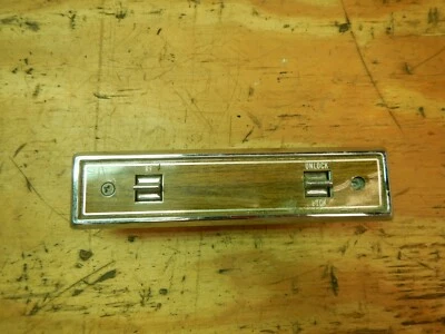 Interruptor ventana puerta principal delantera derecha pasajero Jeep Grand Wagoneer SJ 84-91 Foto 1 de 4