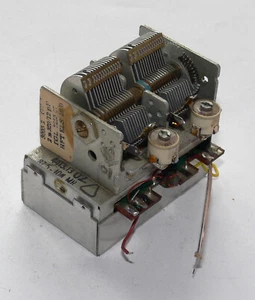 DDR Robotron Werra Ukw-Tuner 4413.13-02, Drehko 3005.2 87,5-104 MHz SF235 SAY32 - Bild 1 von 9