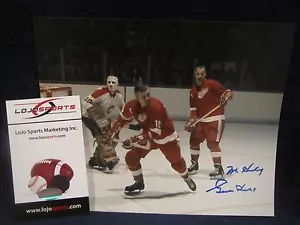 Gordie Howe (Died 2016) Autographed 8x10 Photo w/Inscription – LOJO Cert - Picture 1 of 9