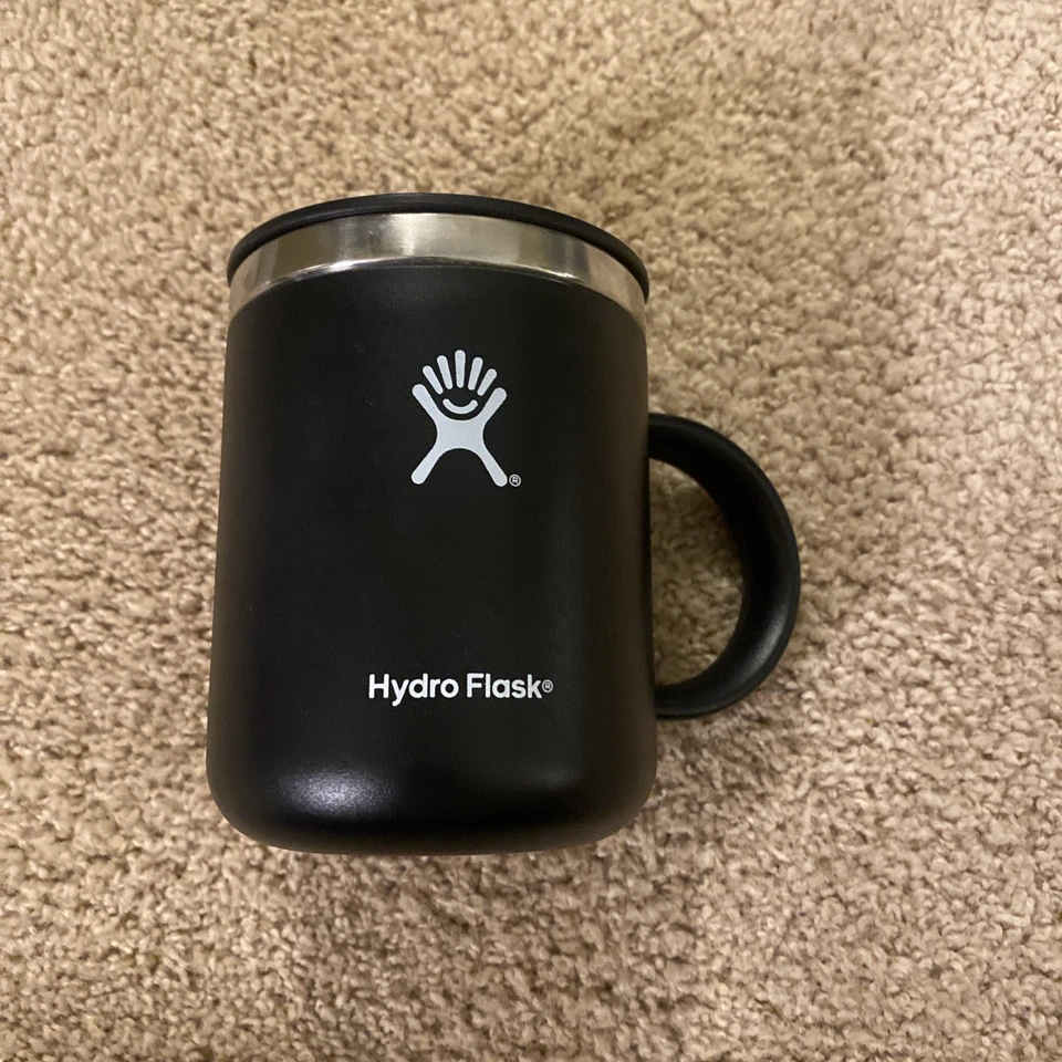 Taza de café Hydro Flask 12 oz negra Foto 1 de 4