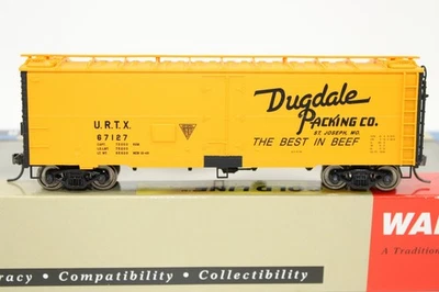 Walthers Gold HO Scale URTX Dugdale Packing 40' Meat Reefer Car #67127 - Image 1 of 4