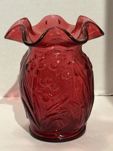 Fenton Depression Glass Cranberry Vase Ruffle Daffodil Flowers 95th Anniversary - Picture 1 of 12