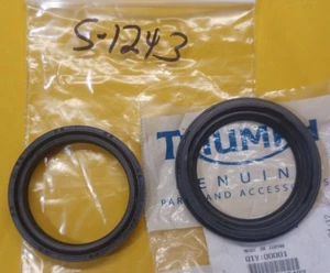 Triumph NOS OEM S6 Fork Dust Seal T2040422 S-1243 - Picture 1 of 2
