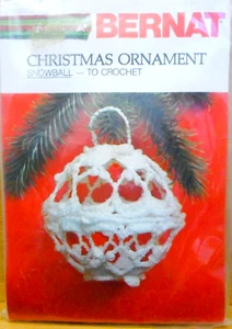 Bernat Christmas Ornament Crochet Kit WD2218 Snowball Open-Complete - Picture 1 of 2