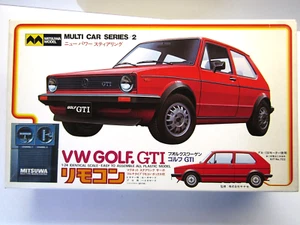 Mitsuwa 1:24 Scale Motorized Remote Control Car MMC-1200 VW Golf GTi Model Kit - Picture 1 of 15