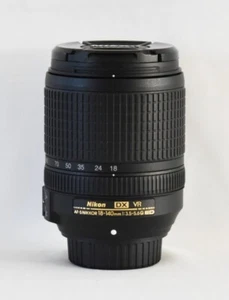 Nikon AF-S DX 18-140mm f/3.5-5.6G ED VR Lens - As new - Picture 1 of 5
