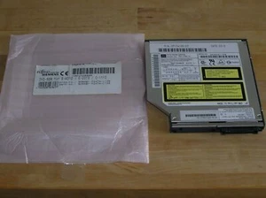 Unused - Fujitsu S26391-F2474-L105 DVD-ROM LifeBook E4010 E2010 C1110 (SD-C2612) - Imagen 1 de 6