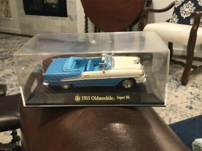 Ray 1:43 1955 Oldsmobile Super 88 Cabrio nuovo con custodia - Immagine 1 di 2