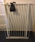 Bettacare Child And Pet Gate 75Cm - 80Cm Wide, White, 101.5Cm In Height (Used)