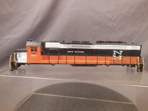 HO SCALE ATHEARN NEW HAVEN SDP-40  LOCOMOTVE SHELL - Picture 1 of 6