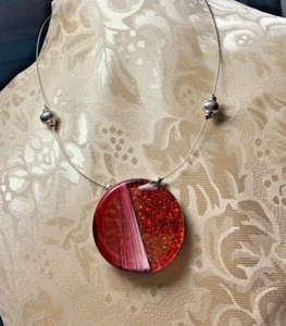 STRIKING Signed B&J RED GLITTER Art Glass Wire Necklace 19.5 Adjustable - Picture 1 of 9
