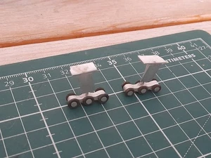 Tren de aterrizaje de repuesto 6 ruedas Inc neumáticos modelo avión Boeing repuestos 1:200 - Imagen 1 de 8