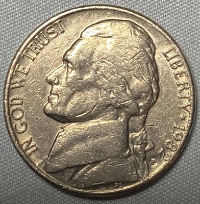 1982 p jefferson nickel Vintage Coin Collectible Cent VG Condition Free Shipping - Image 1 of 2