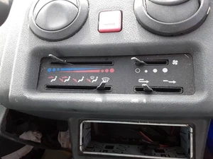 CONTROLLO DEL RISCALDAMENTO ARIA CONDIZIONATA PER PIAGGIO (VESPA) VESPA 1146289 - Foto 1 di 7