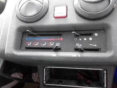 CONTROLLO DEL RISCALDAMENTO ARIA CONDIZIONATA PER PIAGGIO (VESPA) VESPA 1146289 - Immagine 1 di 4