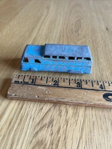 MIDGETOY 1960s GREYHOUND COACH BUS SEMI DECKER 3.5” Or 1/64 USA - Picture 1 of 2