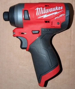 Milwaukee M12FID-0 12v Fuel Impact Driver Bare Unit. M12 - Picture 1 of 4