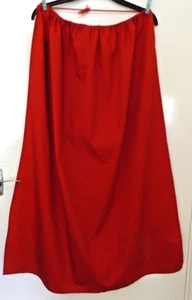RED ROMAN CLOAK / SUPERHERO CAPE -  KIDS FANCY DRESS UNISEX - Picture 1 of 3