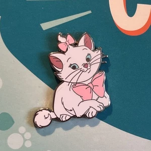 Disney Cats Booster Series - Marie Aristocats Pin - Picture 1 of 3