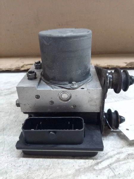 2014 AUDI A4 ANTI LOCK ABS PUMP - Изображение 1 из 4