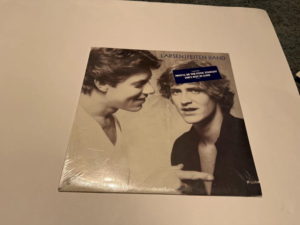 Larsen-Feiten Band Self Titled 1980 Warner Bros Sealed LP - Imagem 1 de 1