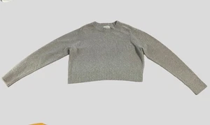 Universal thread Gray wool sweater - Picture 1 of 3