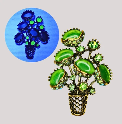 Broche de planta en maceta de vidrio de uranio verde checo y ópalo sobre oro Venus Foto 1 de 4