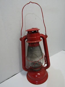 OLD VINTAGE RED R/R NO NAME LANTERN LAMP LIGHT  - Picture 1 of 4