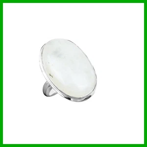 Mothers day Deal 925 Sterling Silver Oval Rainbow Moonstone Stone Solitaire Ring - Picture 1 of 7