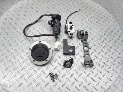 Kawasaki ZX636 ZX6R Ninja 636 2013 13-16 juego de bloqueo interruptor de encendido tapa de combustible llave Foto 1 de 4