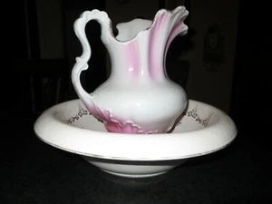Antique KT&K Co.  3110 Semi Vitreous Porcelain 2 Piece Wash Bowl, Pitcher - Picture 1 of 12