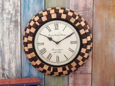Relógio de parede de madeira feito à mão dois tons decoração de parede relógio de sala de estar - Imagem 1 de 4