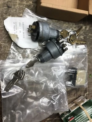 Lot Of 2 Vintage Chrysler Imperial Ignition Switches - Изображение 1 из 4