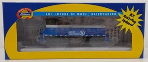 Athearn 95833 HO Scale Great Northern SW1500 Diesel Locomotive #207 MT/Box - Picture 1 of 2