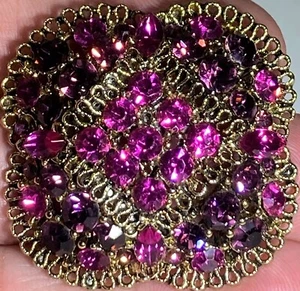 Vintage Violet & Pink Crystal Rhinestone Gold Tone Brooch J41 - Picture 1 of 4