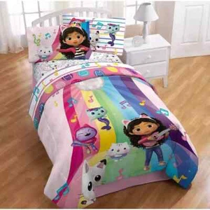 Gabby's Dollhouse Microfiber Twin Reversible Kids Comforter - Picture 1 of 10